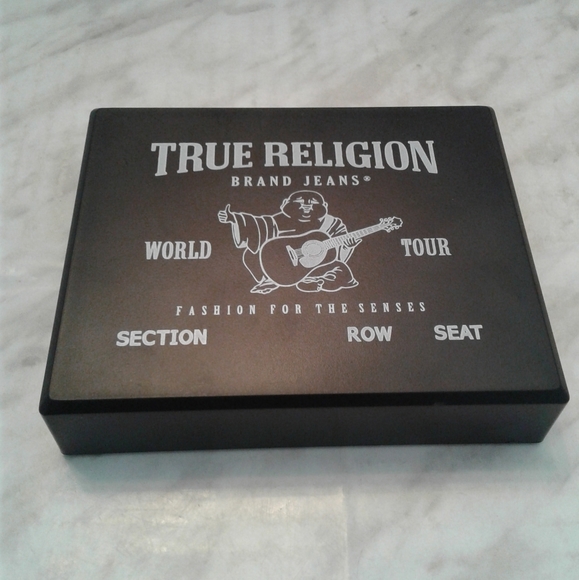 True Religion Black Leather Buddha Logo Bifold Wallet New in box RFID protection - Picture 7 of 8